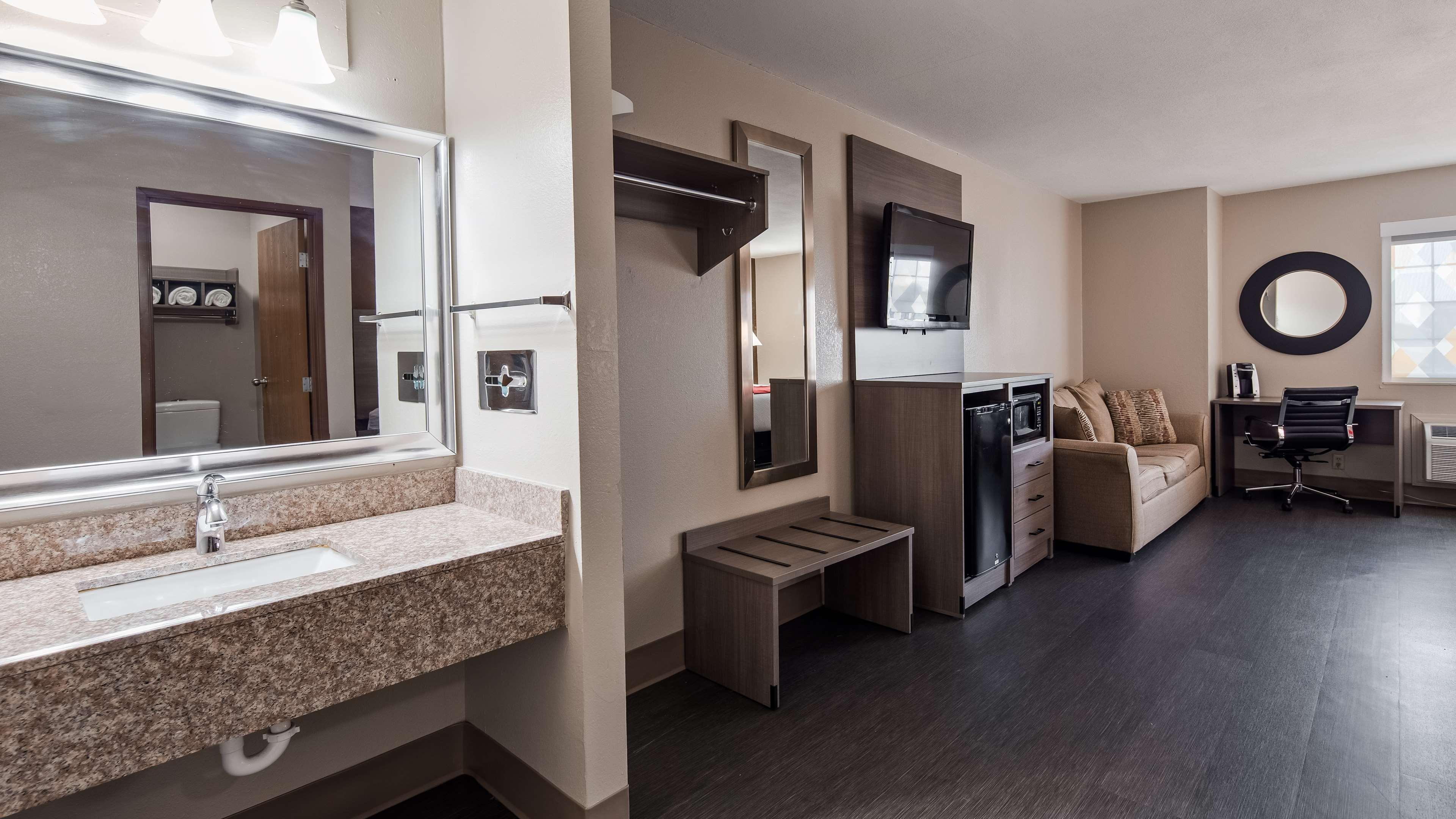 Surestay Plus Hotel By Best Western Kearney Extérieur photo